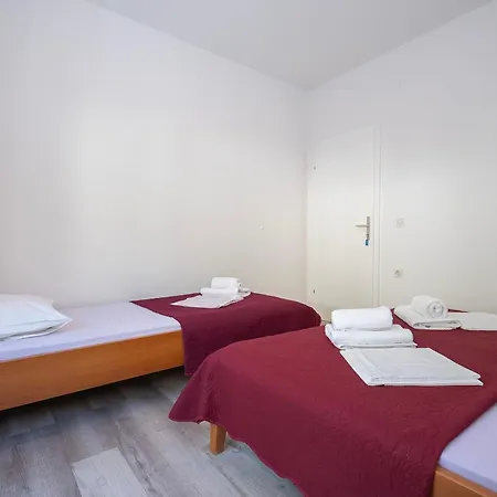 Apartment Karlo