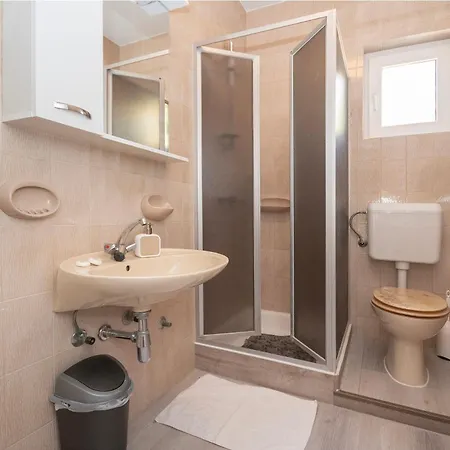 Apartment Karlo Duce